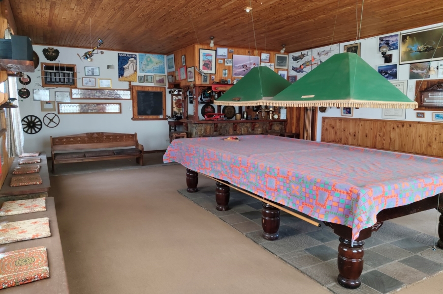 Commercial Property for Sale in Hartbeespoort Rural North West